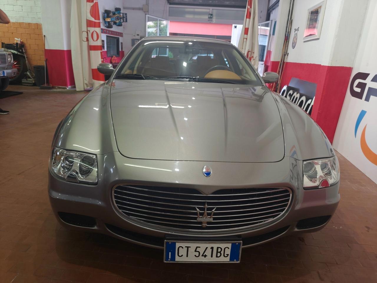 Maserati Quattroporte 4.2 V8