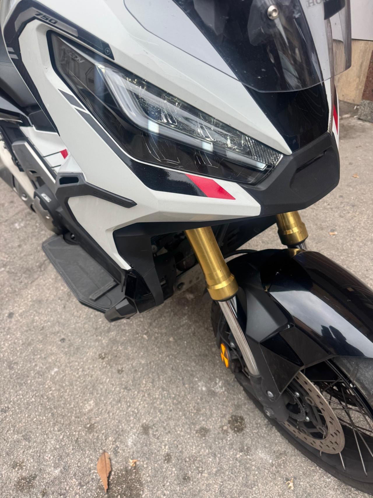 Honda X-ADV 750 Edition special