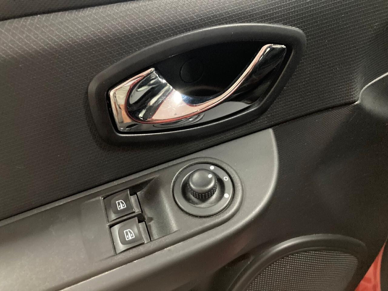 Renault Clio 1.5 dCi - X NEOPATENTATI - 2014