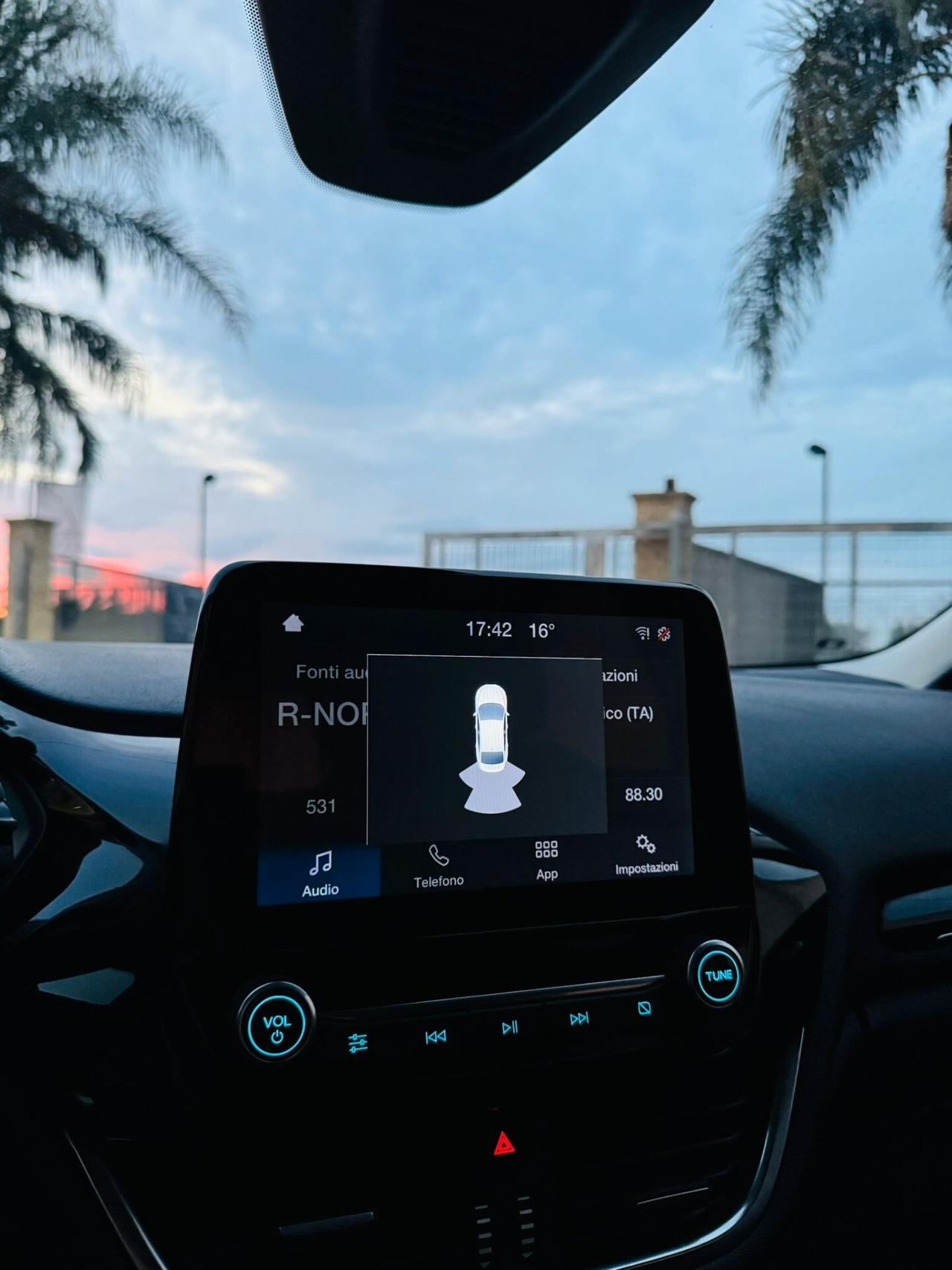 Ford Fiesta 1.5 EcoBlue 5 porte Titanium Navi/Led