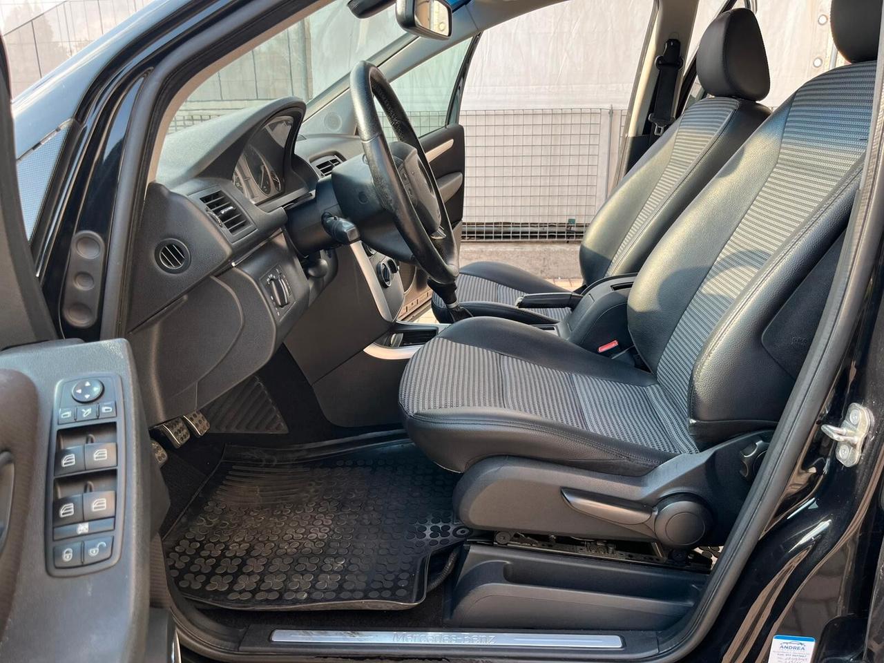 Mercedes-benz B 200 CDI Sport 140CV ok neopatentati