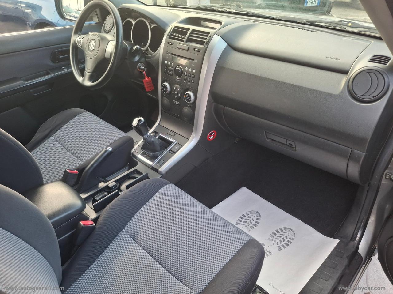 SUZUKI Grand Vitara 1.6 16V 3p. 4X4