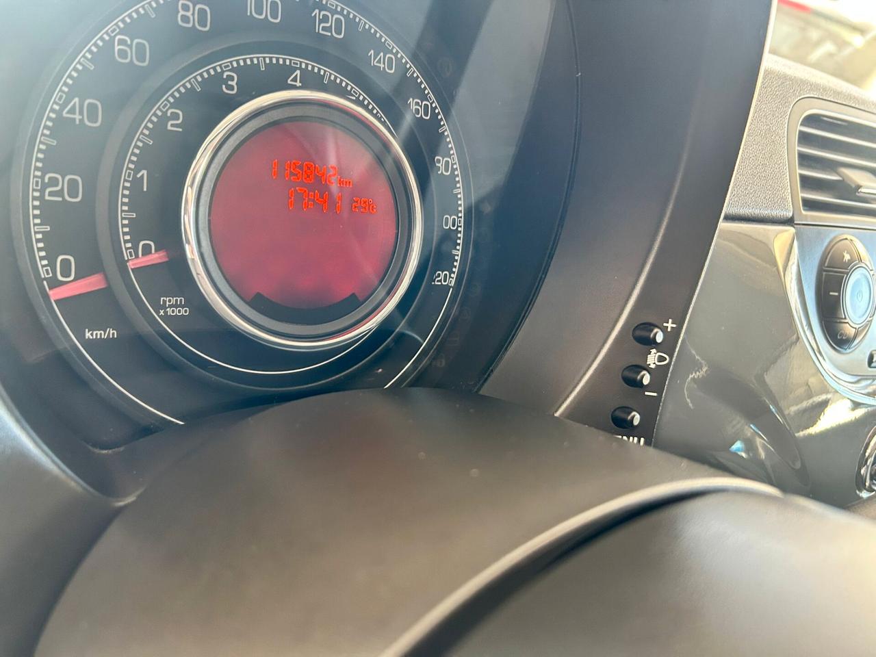 FIAT 500 1.2B X NEOPATENTATI 2011