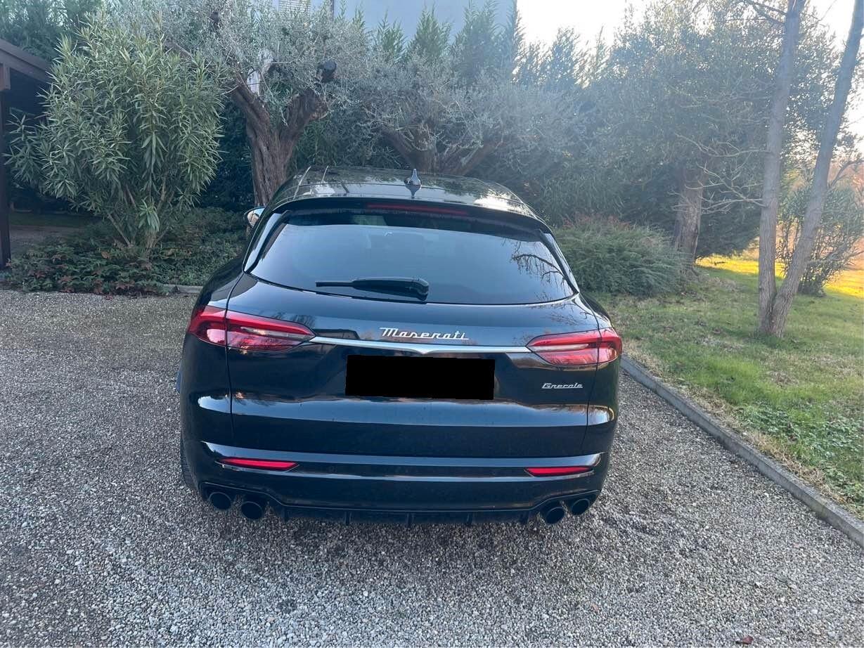 Maserati Grecale MHEV 330 CV AWD Modena