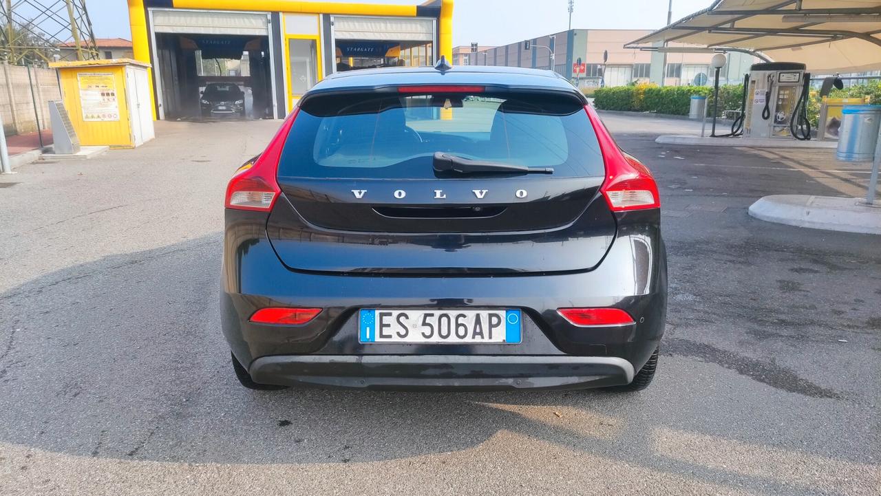 Volvo V40 1.6 Diesel NEOPATENTATI - 2013