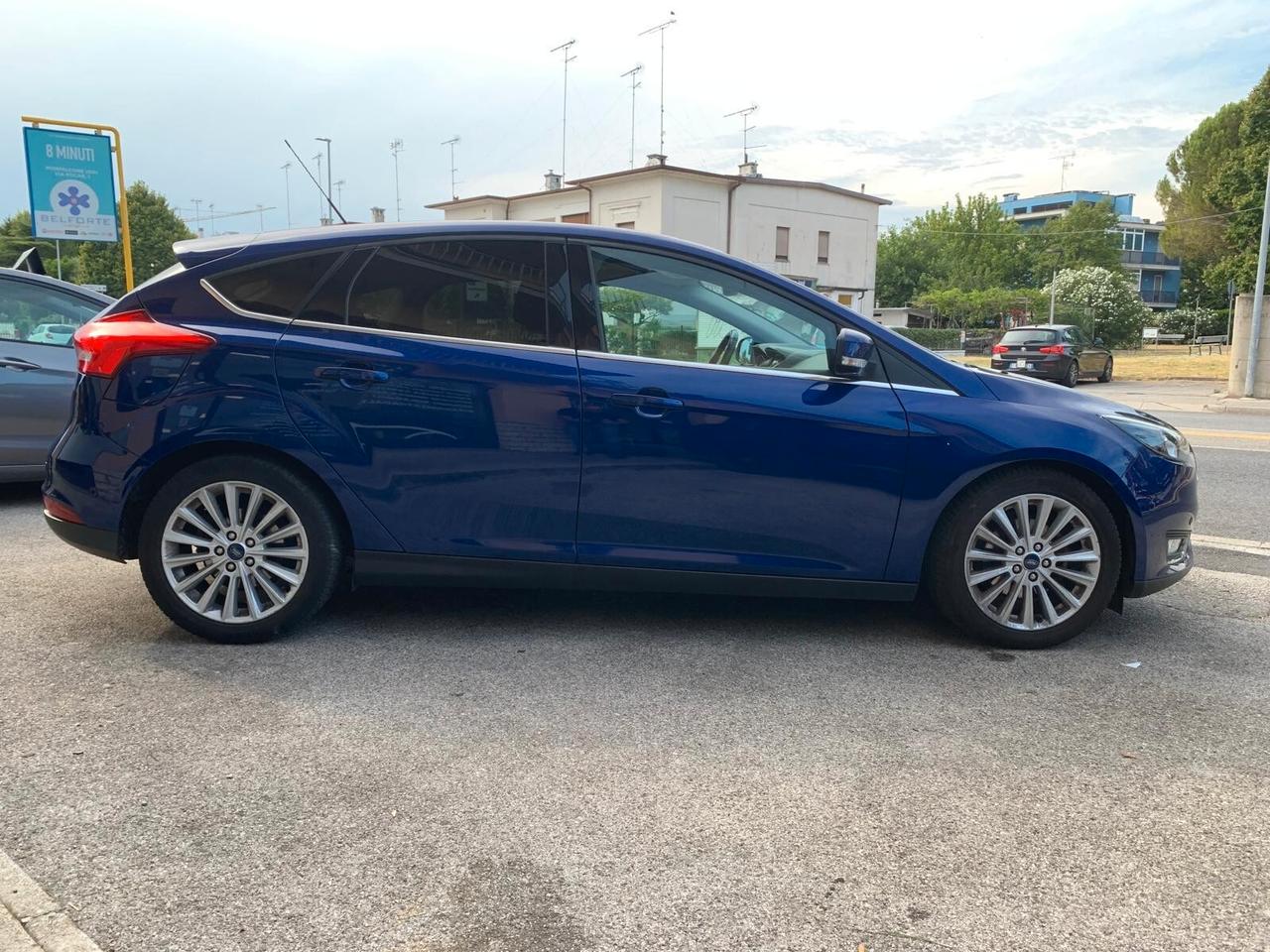 Ford Focus 1.0 EcoBoost 125 CV Titanium