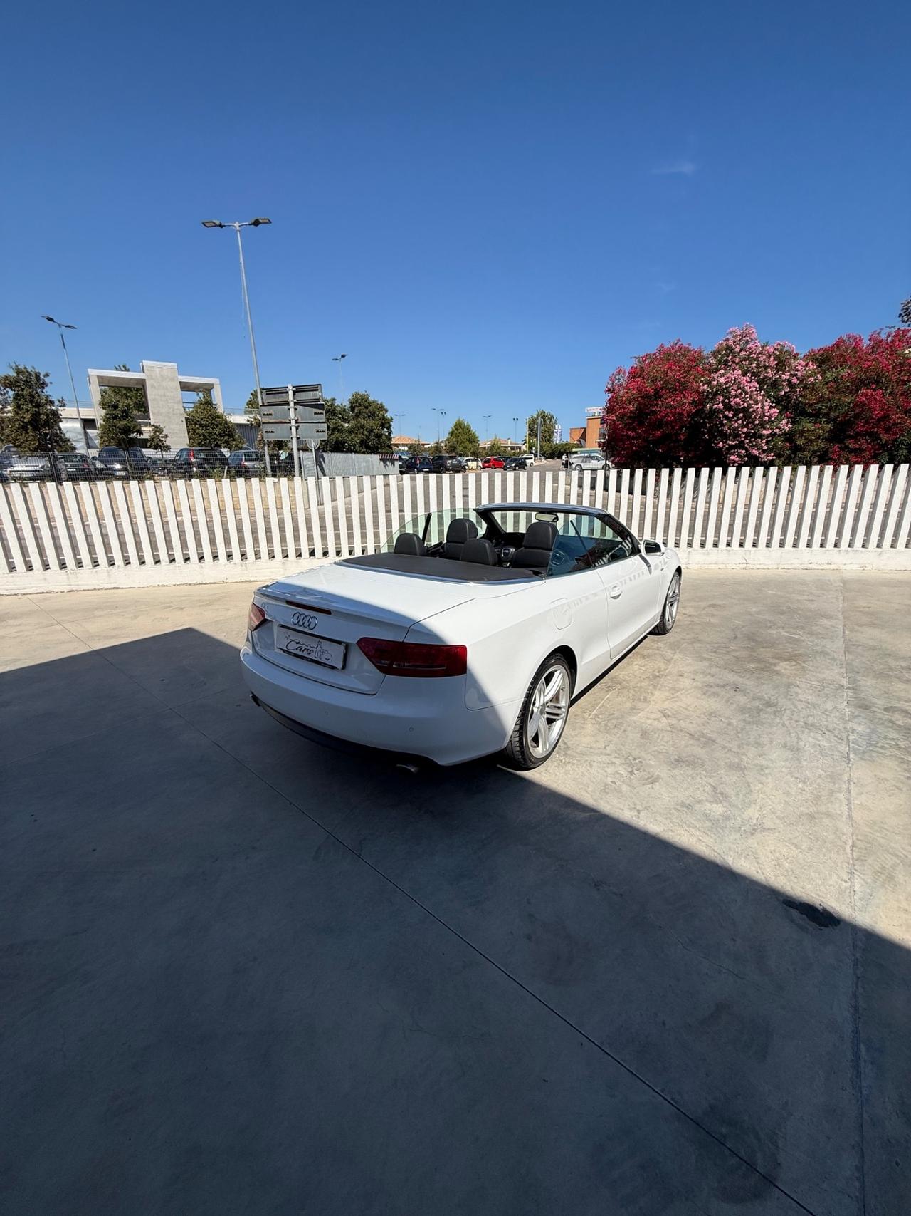 Audi A5 Cabrio 2.7 TDI F.AP. Ambiente