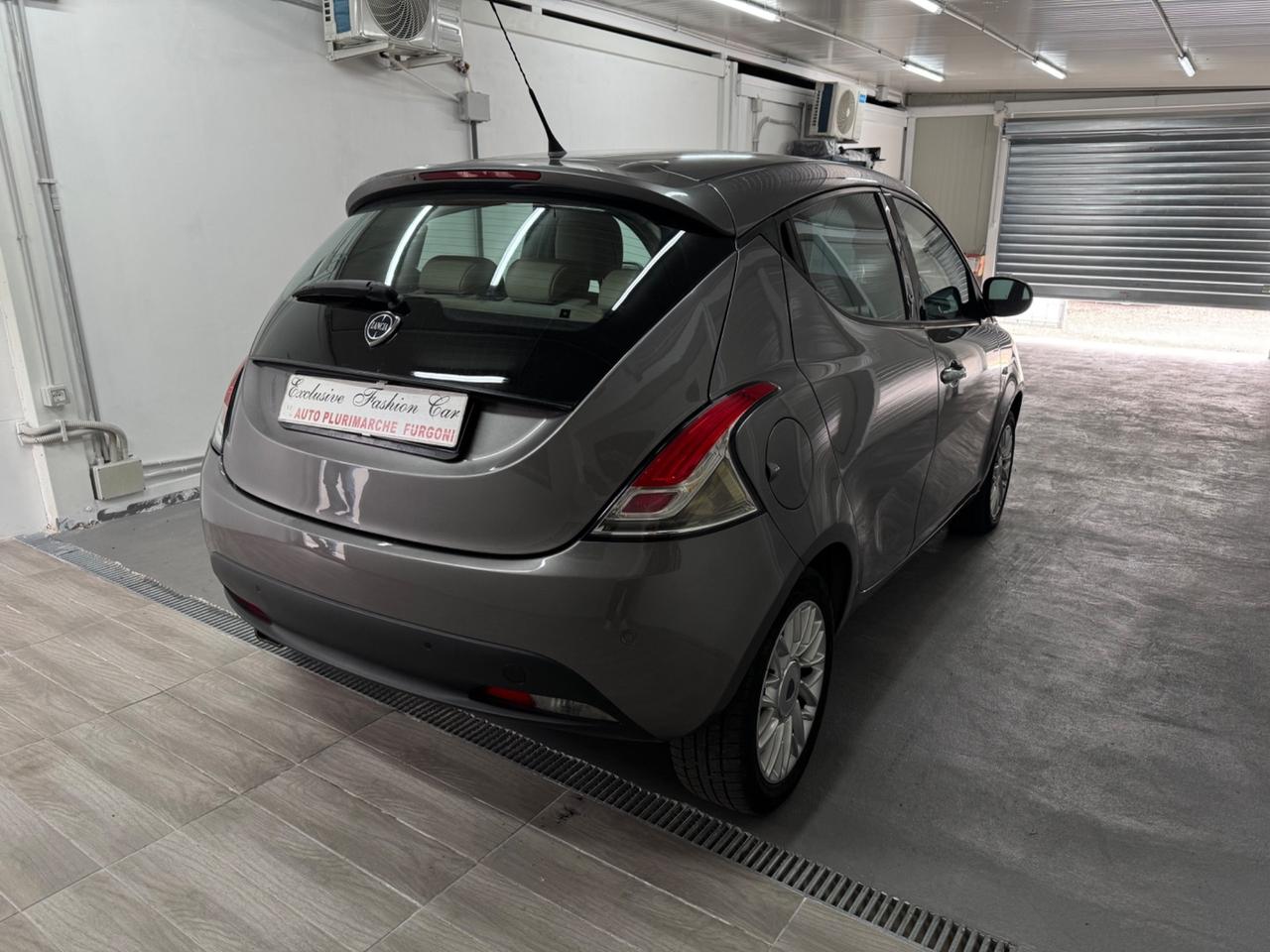 Lancia Ypsilon 1.3 MJT 16V 95 CV 5 porte S&S Elle