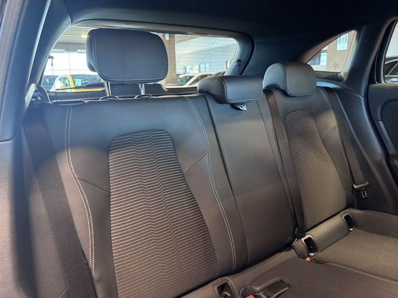 Mercedes-Benz GLA GLA 200 d Sport auto