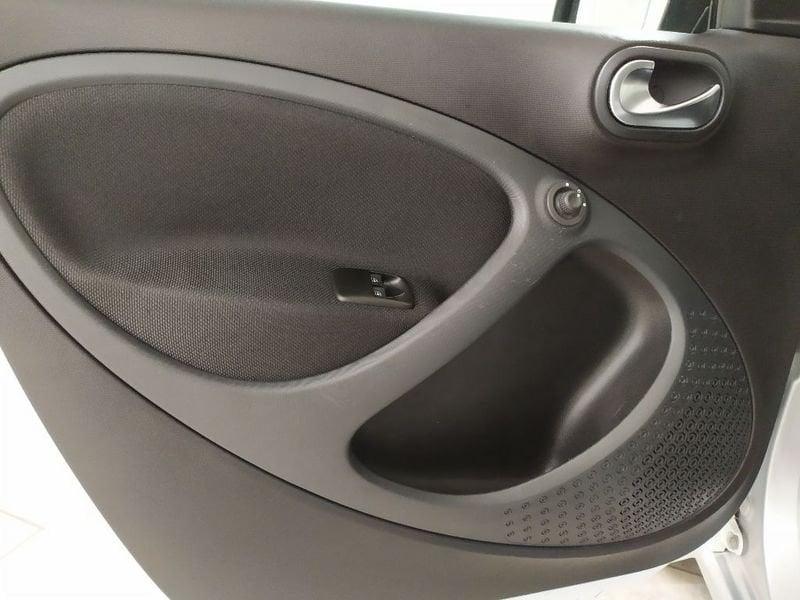 smart forfour eq Passion nightsky