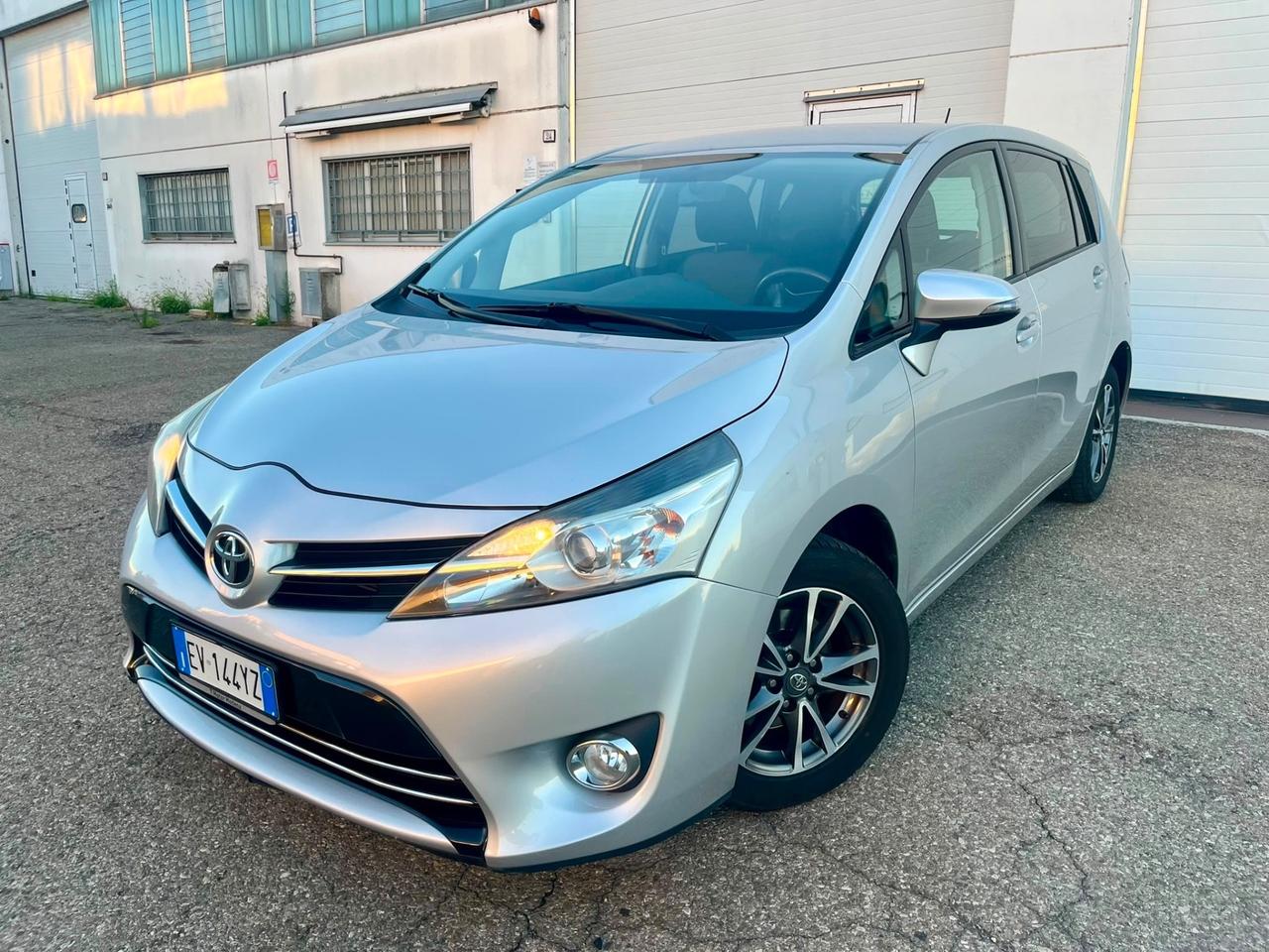 Toyota Verso 2.0d4d 2014 169.000km 7 posti perfetta