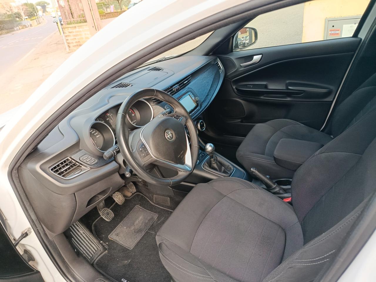 Alfa Romeo Giulietta 1.4 Turbo 120 CV GPL Super