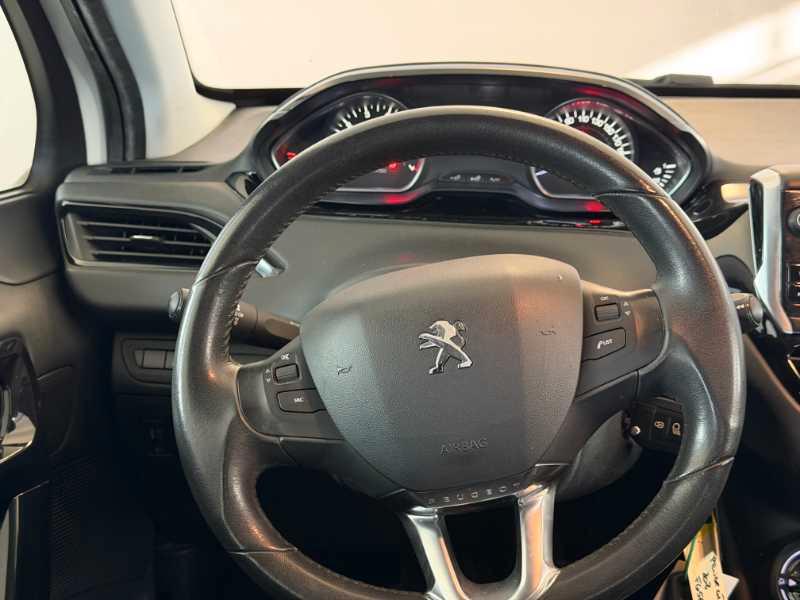 PEUGEOT 208 - 208 1.2 puretech Allure 82cv 5p