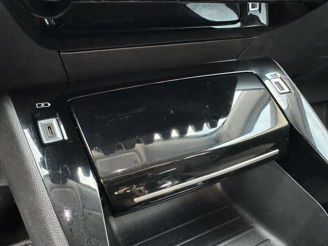 PEUGEOT 2008 BlueHDi 130cv 2021 !!! PROMO!!!