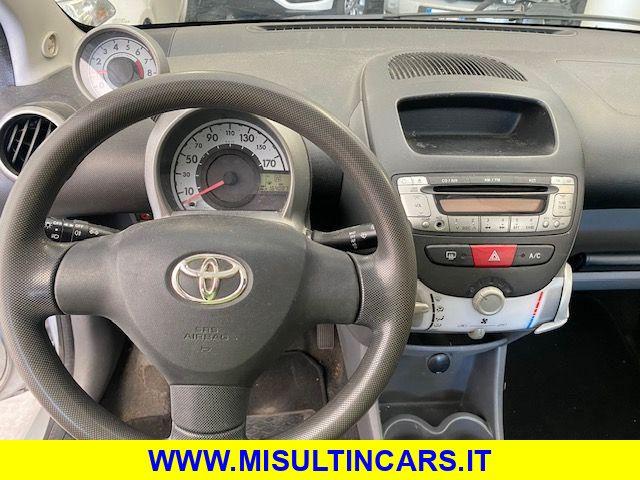 TOYOTA Aygo 1.0 12V VVT-i 5 porte *SOLO EXPORT*