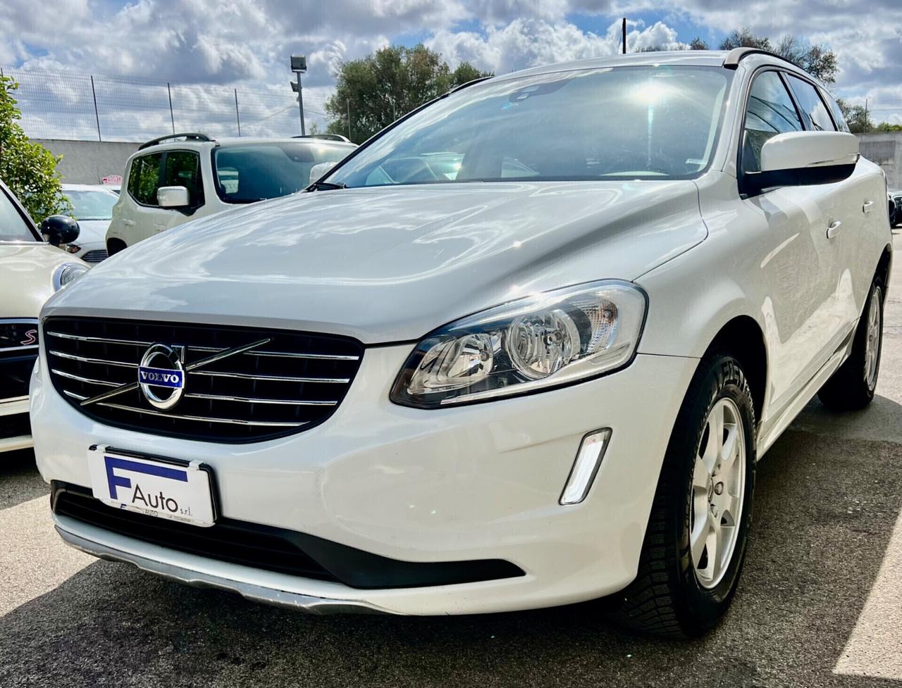 Volvo XC60 D3 Geartronic Kinetic,Navi,LED,Climatronic,ecc.