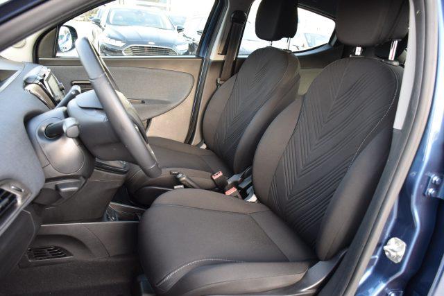 LANCIA Ypsilon 1.0 FireFly 5 porte S&S Hybrid Ecochic Gold