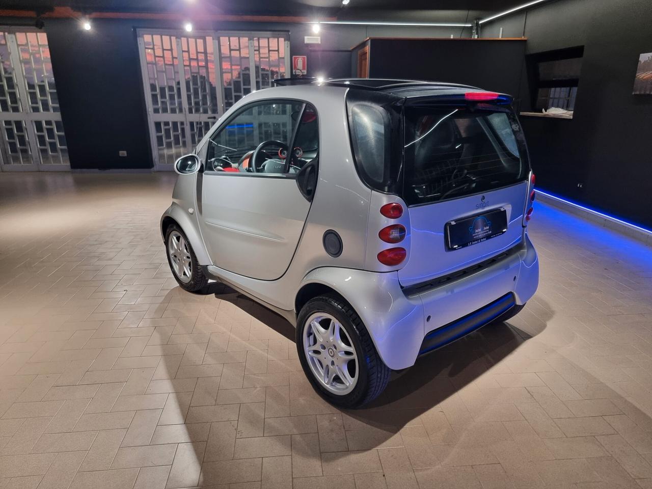 Smart 700 city-coupé passion