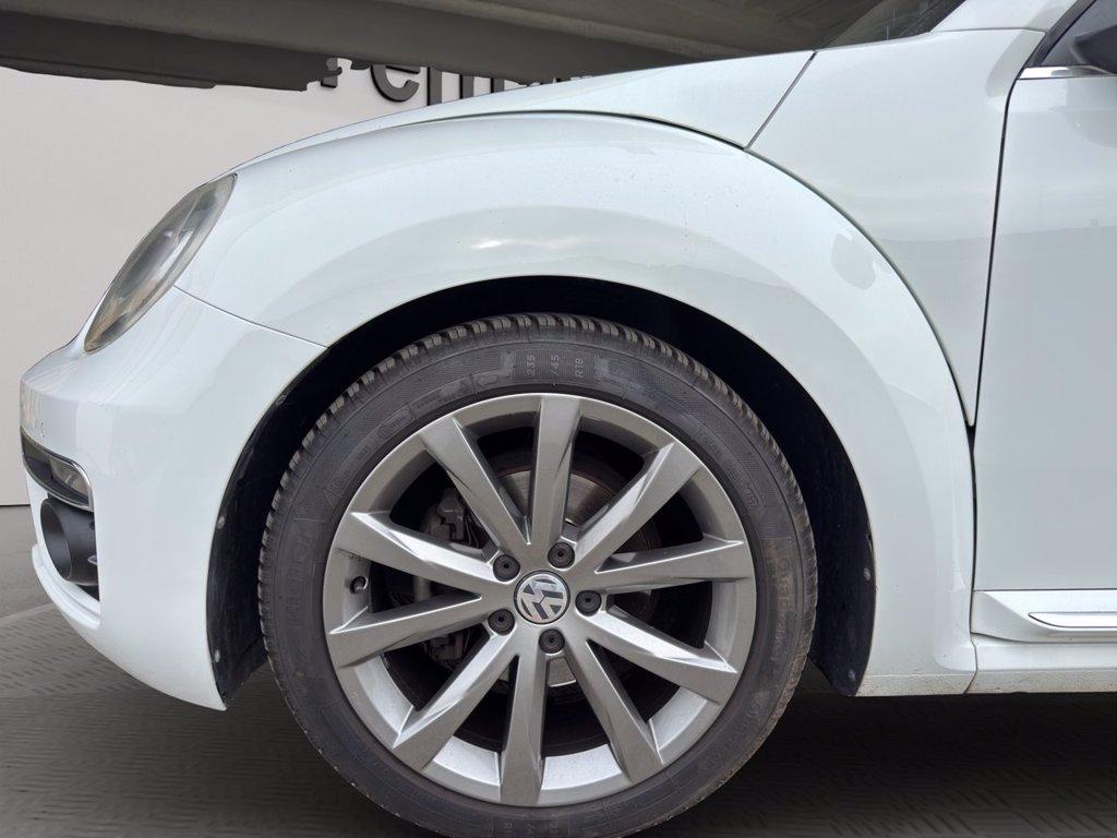 VOLKSWAGEN Maggiolino cabrio 2.0 tdi design 110cv del 2018