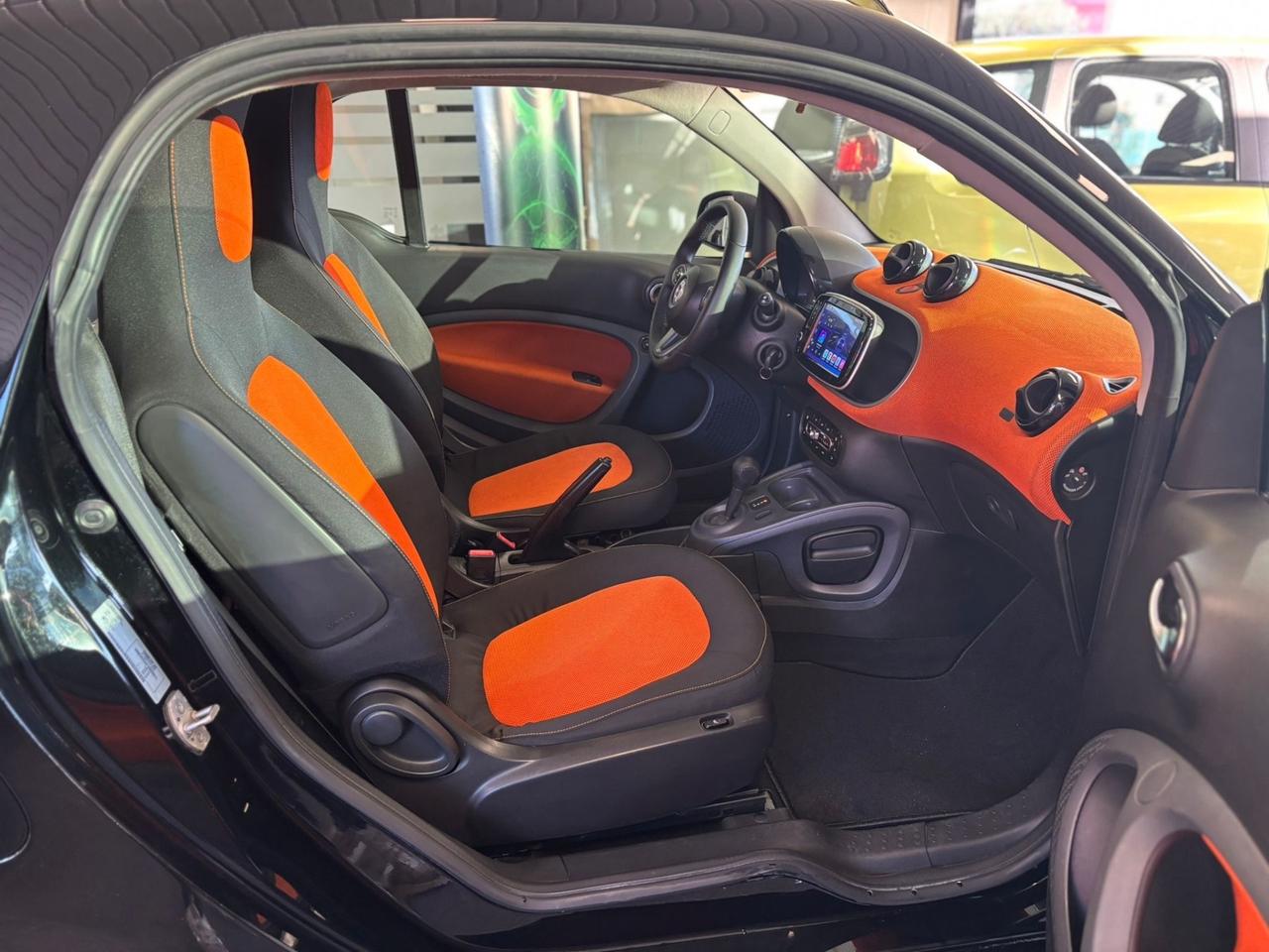 Smart ForTwo 1000 52 kW MHD coupé passion PERFETTA