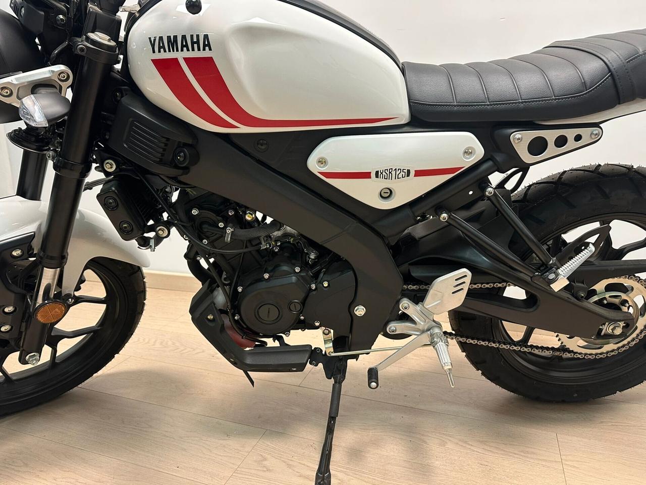 YAMAHA XSR 125 XSR125 - NUOVA - DA 69€ AL MESE
