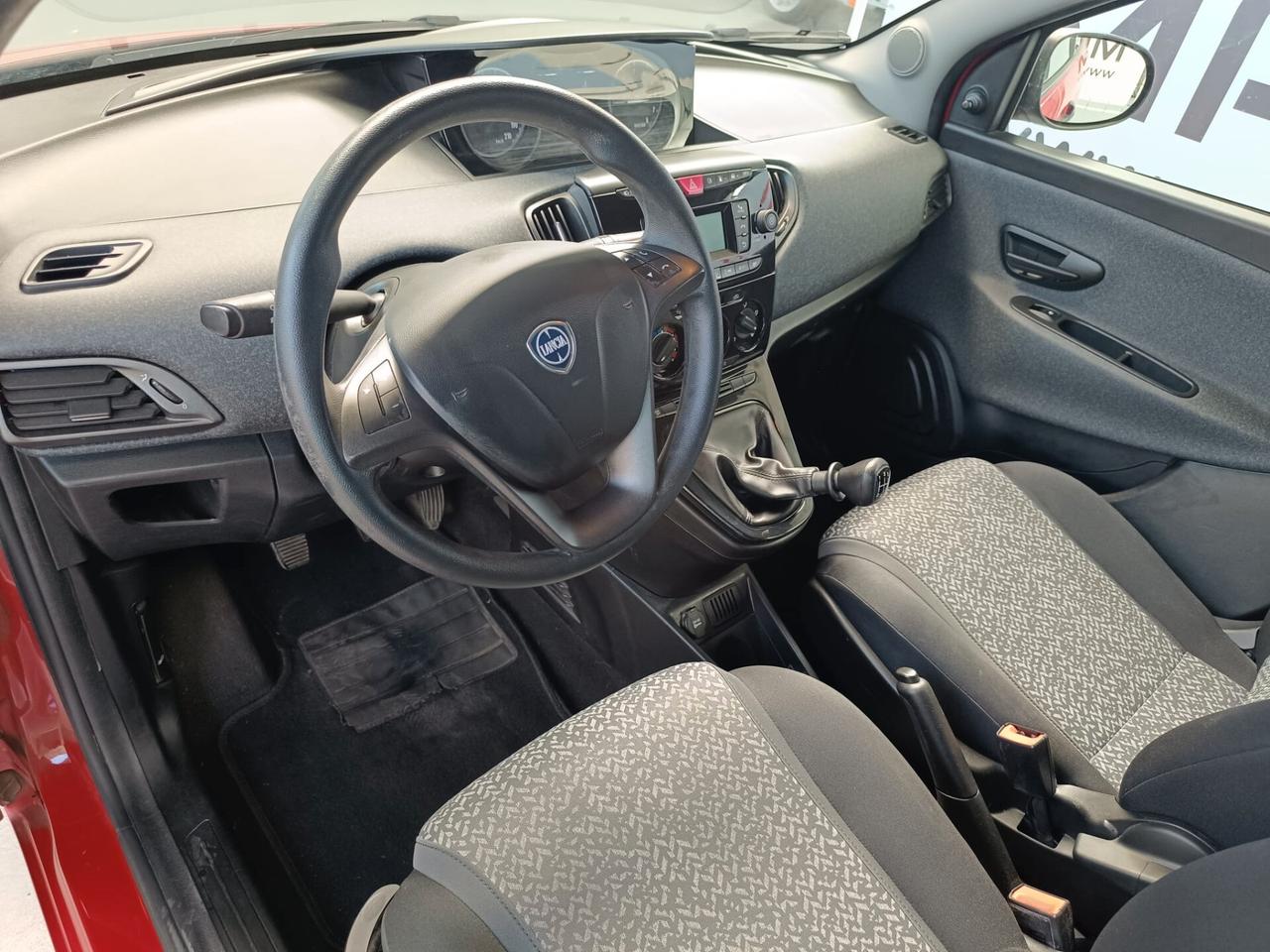 Lancia Ypsilon 1.2 69 CV 5 porte GPL Ecochic Gold