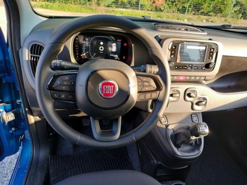 FIAT Panda Panda 1.0 FireFly S&S Hybrid Icon, 5 posti e stereo Bluetooth con comandi al volante!