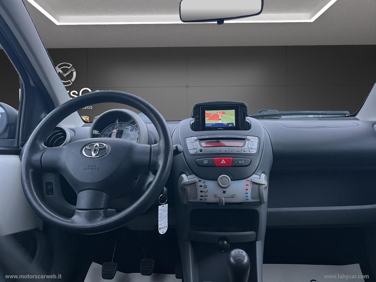 TOYOTA Aygo 1.0 12V VVT-i 5p. Deep Ocean Conn.