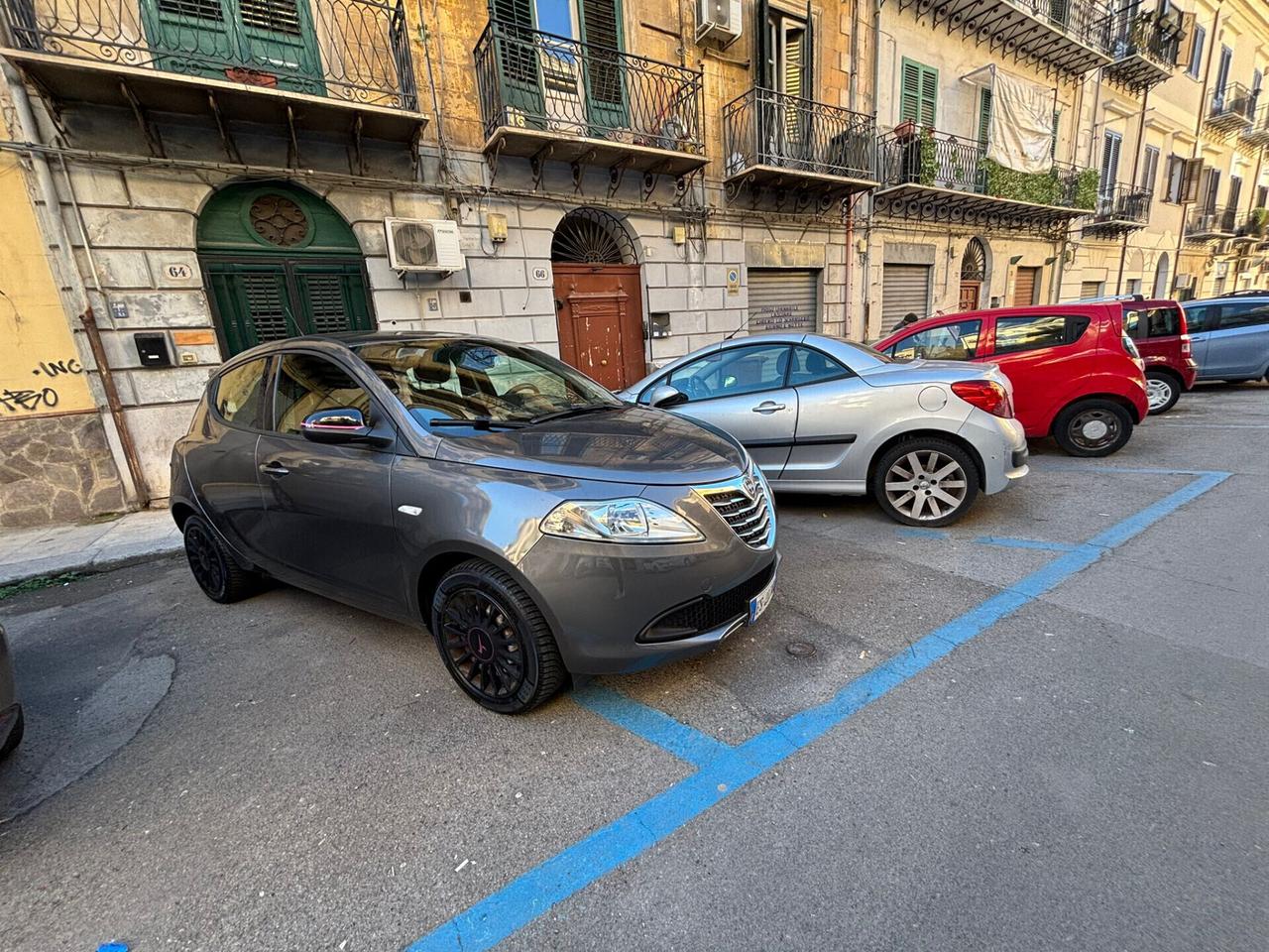 Lancia Ypsilon 1.2 69 CV Elefantino NEOPATENTATI FINANZIABILE