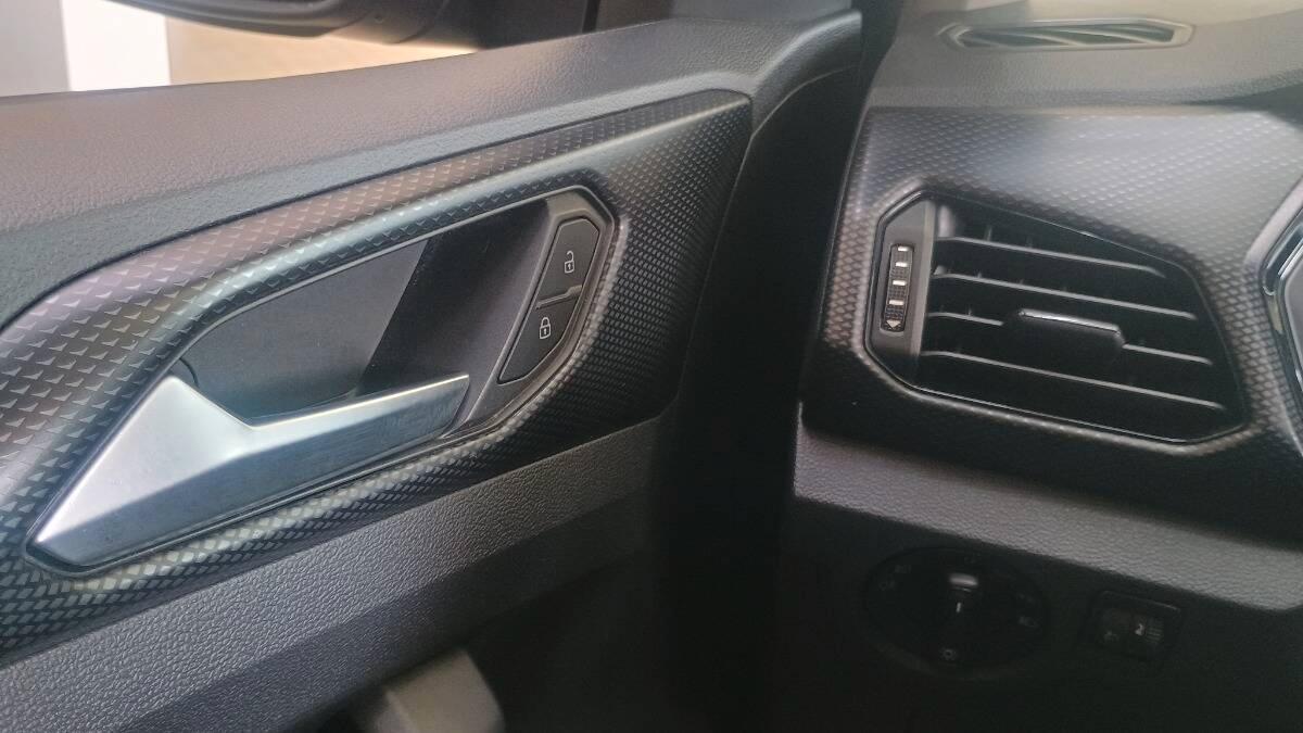 Volkswagen T-Cross 1.0 tsi Sport 95cv