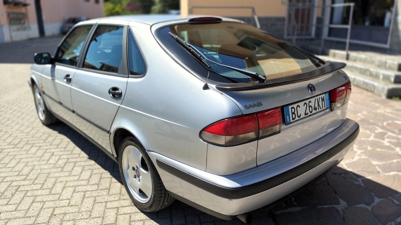 Saab 9-3 2.0i T 16V cat 5 porte aut. SE