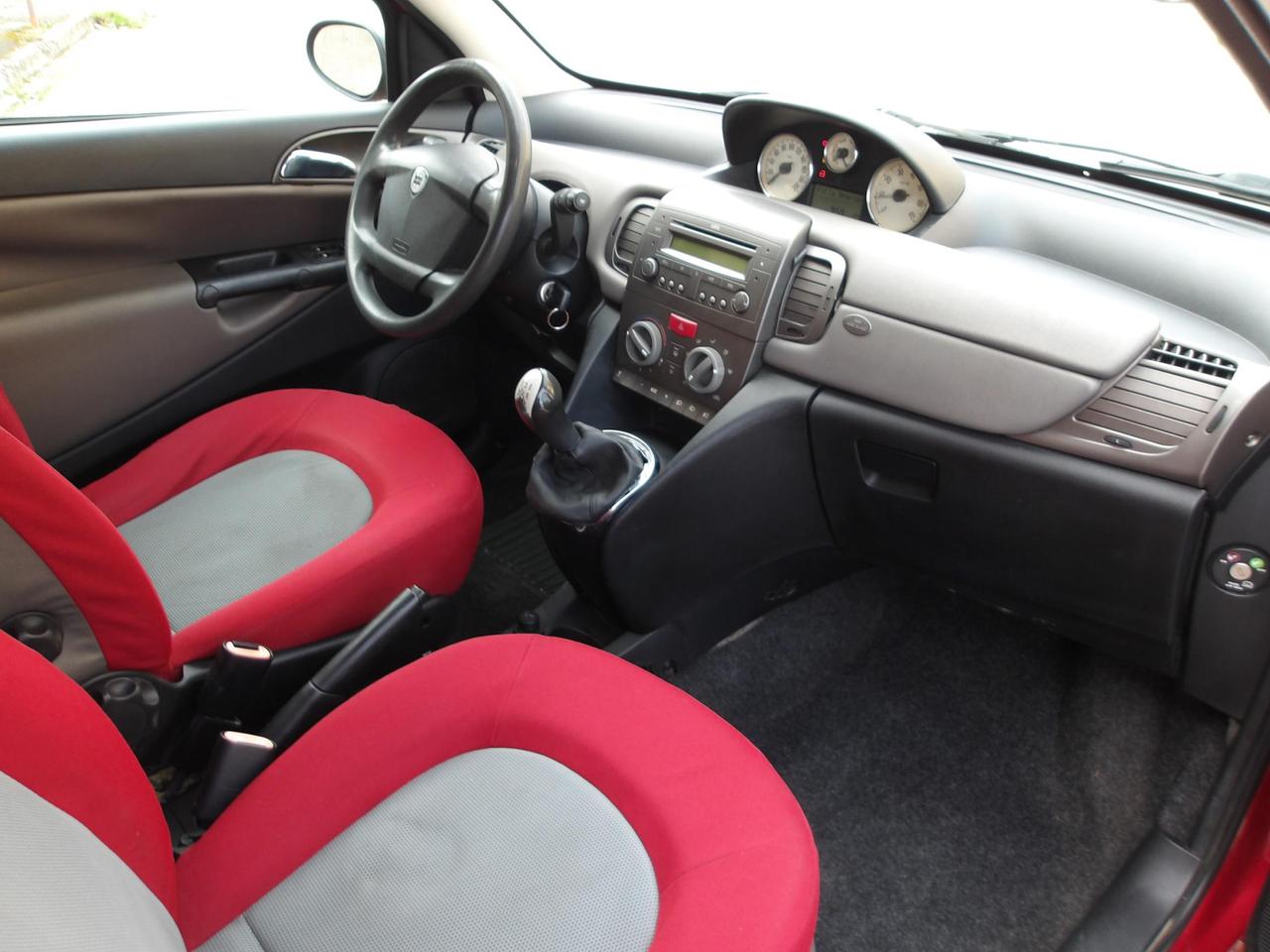 Lancia Ypsilon 3 Porte Ypsilon 1.3 mjt Argento