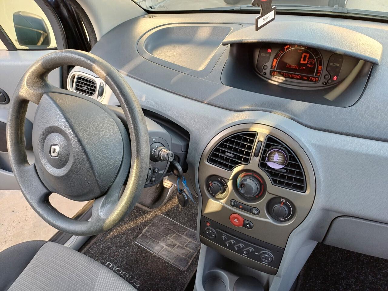 Renault Modus 1.5 dCi 85CV Dynamique