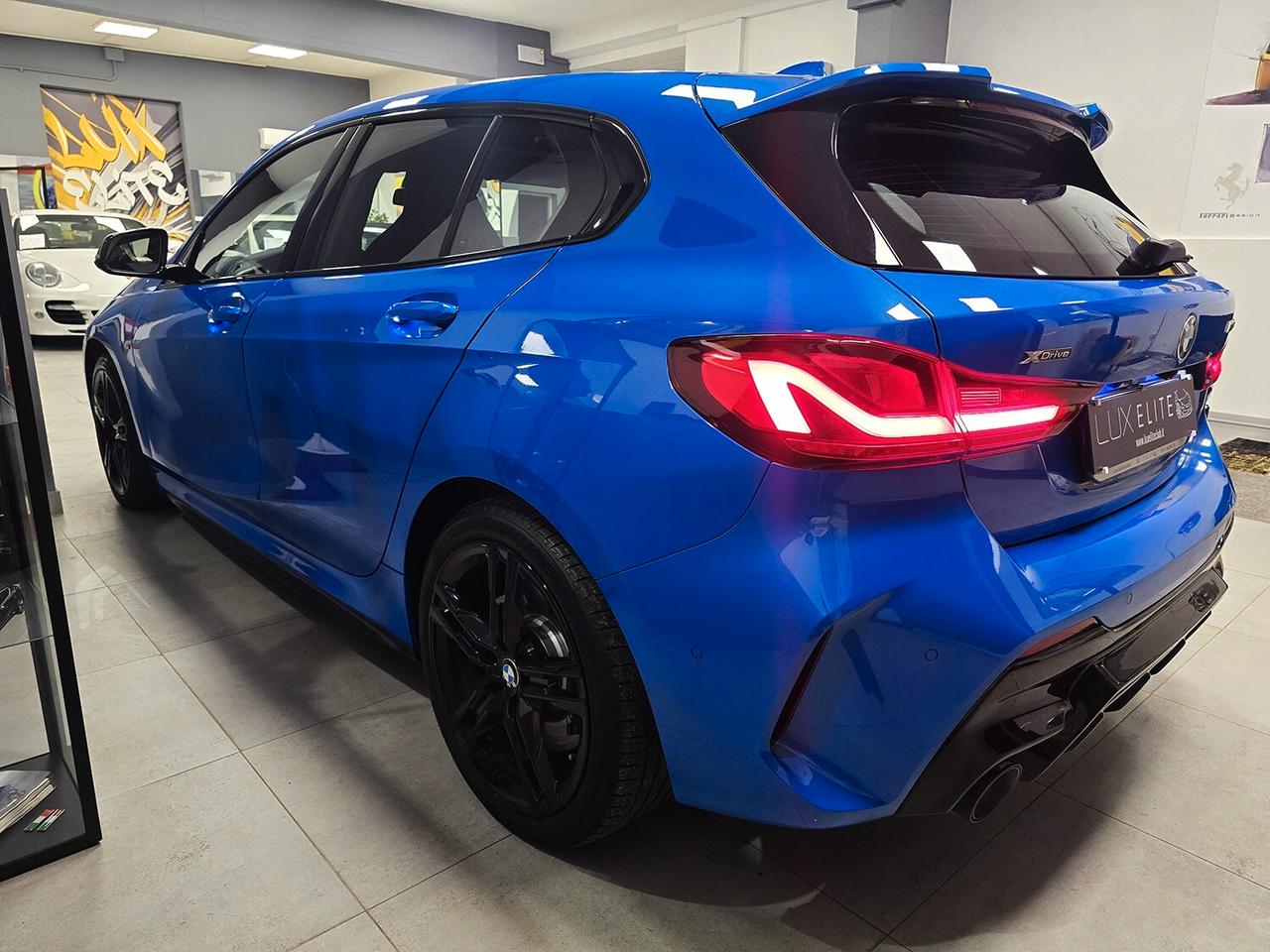 BMW 135 F40 M135i xDrive AKRAPOVIC_ALCANTARA_TETTO_LED BMW