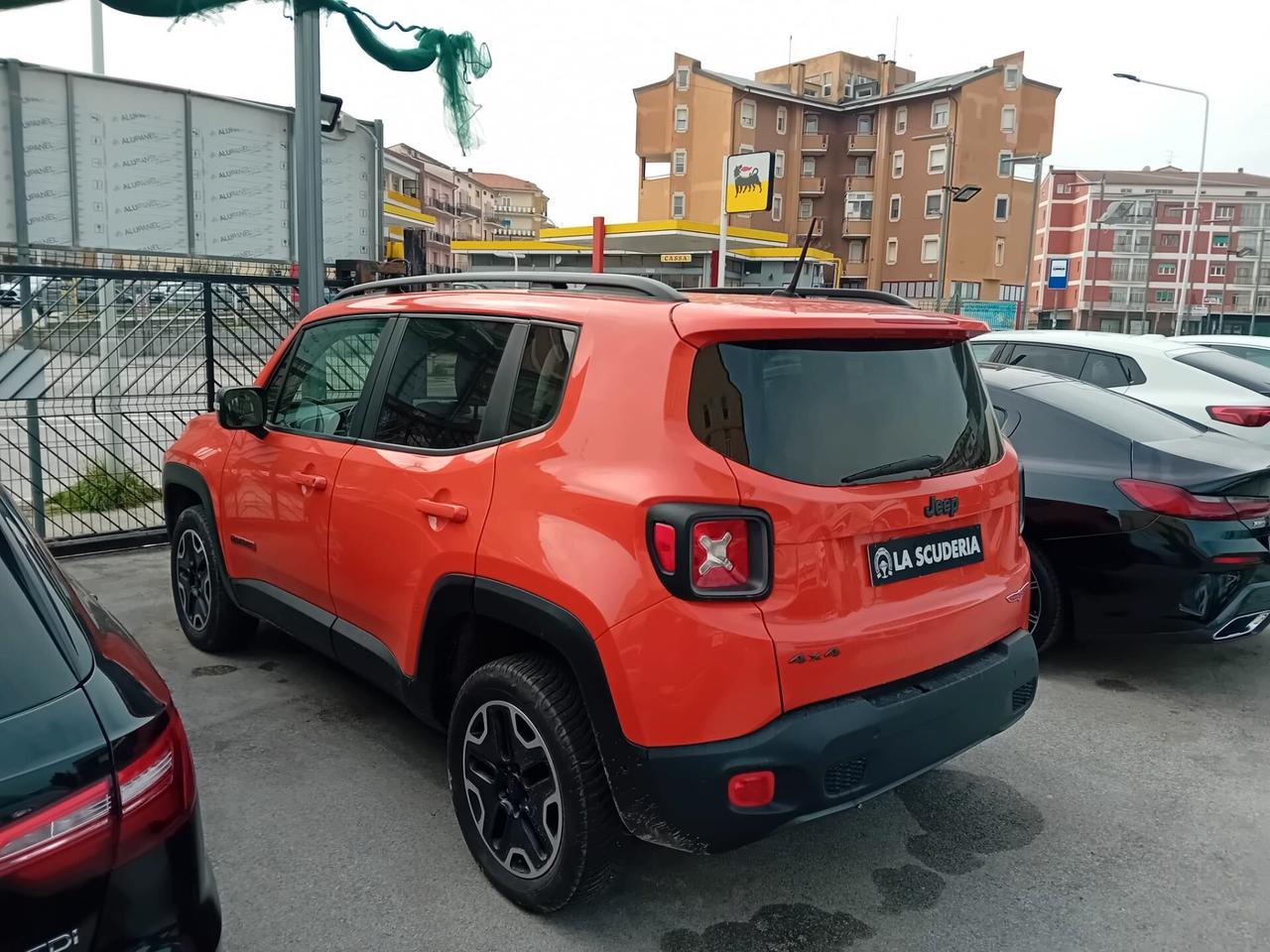 Jeep Renegade 2.0 Mjt 170CV 4WD Active Drive Low Trailhawk