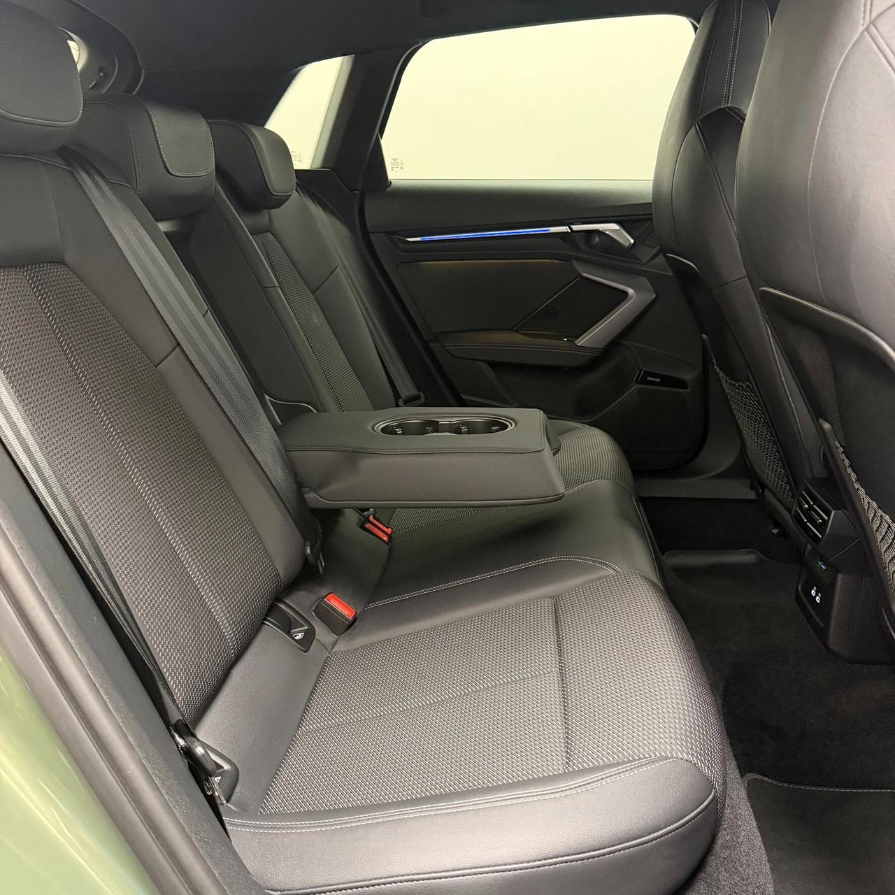 Audi A3 allstreet 35 TDI S tronic Identity Contrast