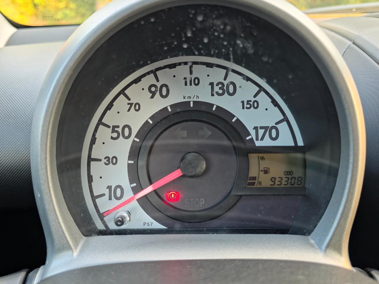 Toyota Aygo 1.0 12V VVT-i 5 porte Cool Soda Connect CV-68 E5B Manuale NEO 2014