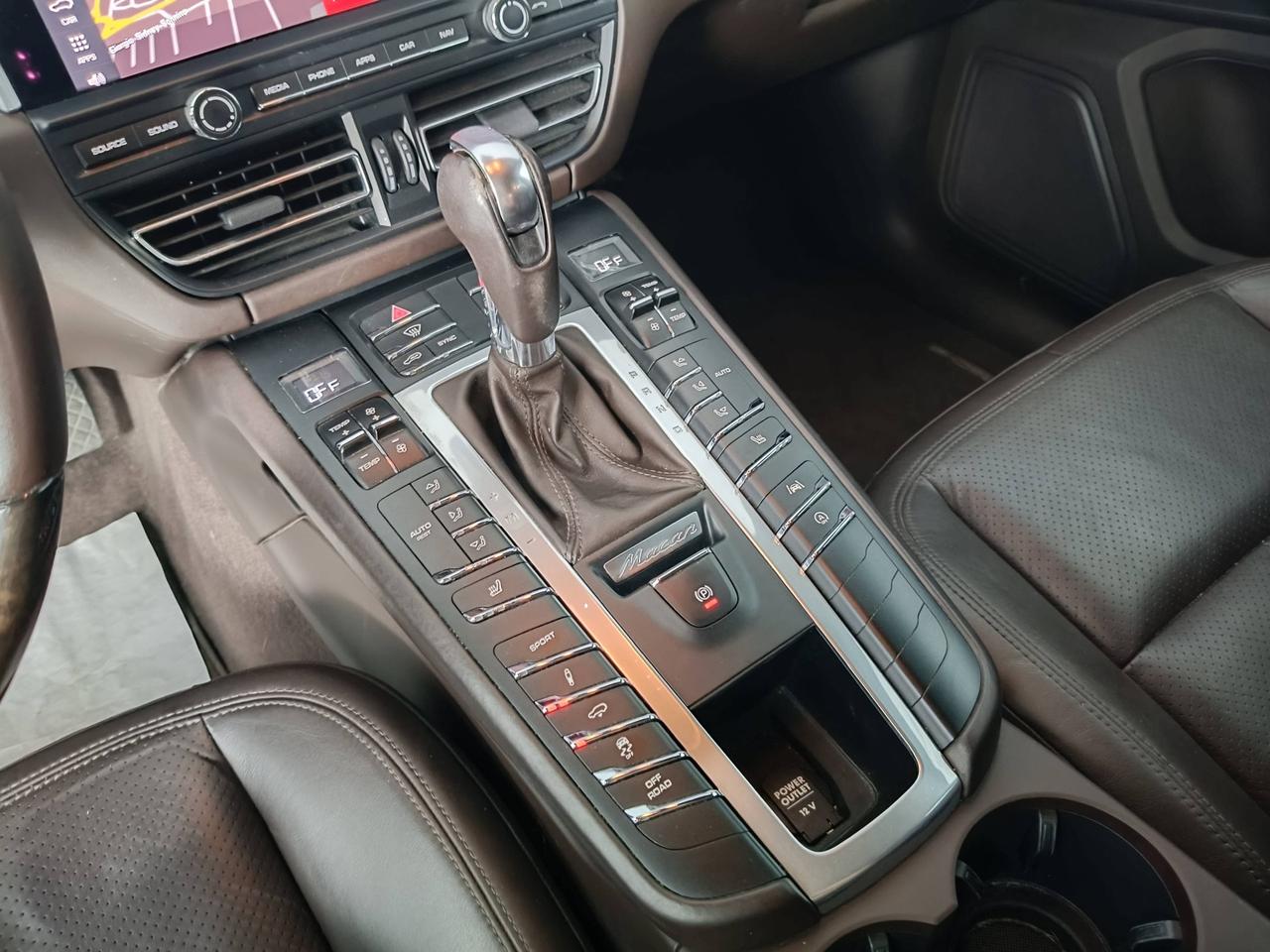 PORSCHE Macan I 2019 - Macan 2.0 245cv pdk