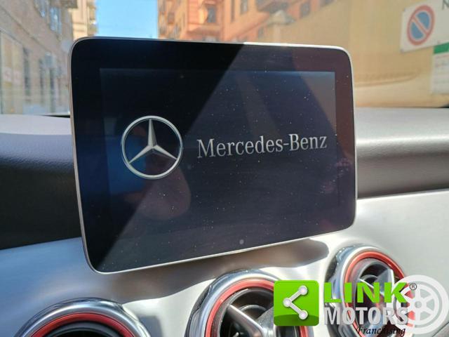MERCEDES-BENZ GLA 200 d Automatic 4Matic Premium