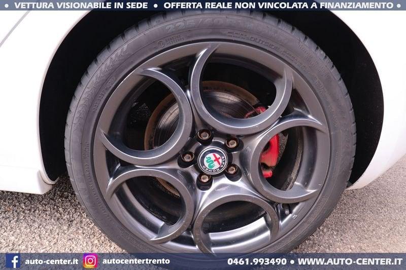 Alfa Romeo Giulietta 1750 TBI TCT Veloce 240CV