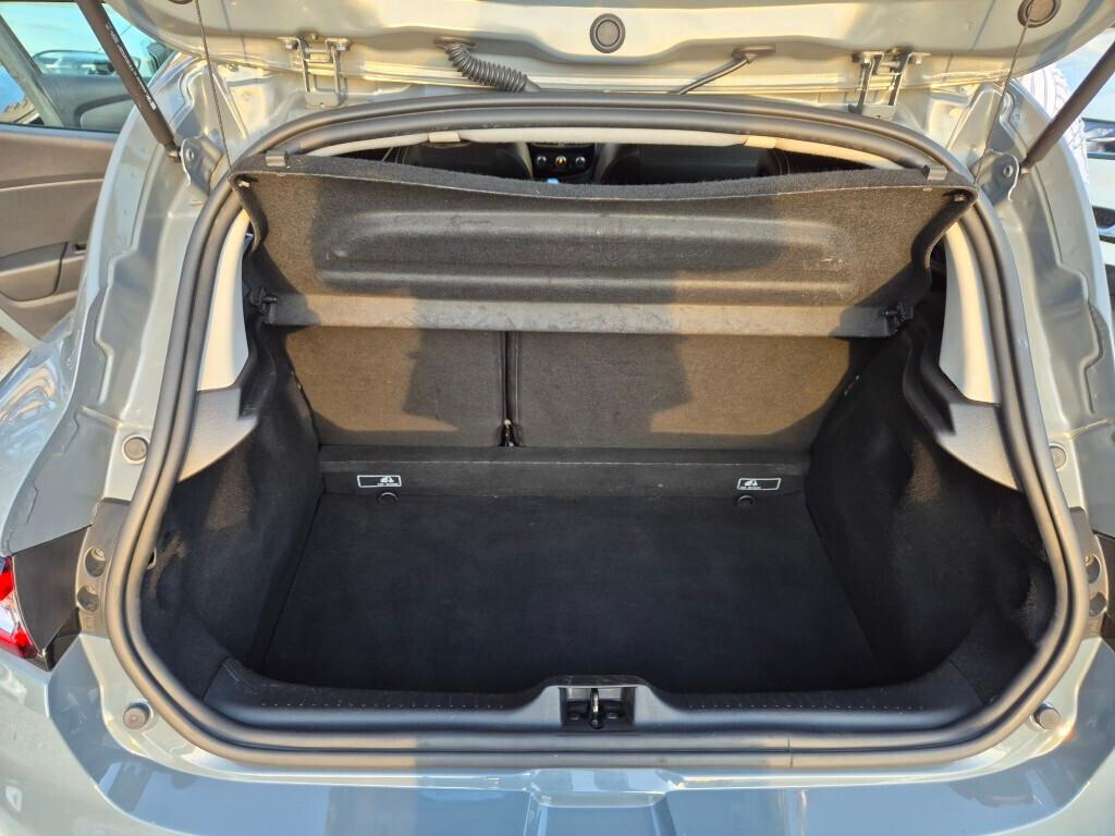 Renault Clio 1.5 dCi MOSCHINO FULL LED NAVI CAMERA