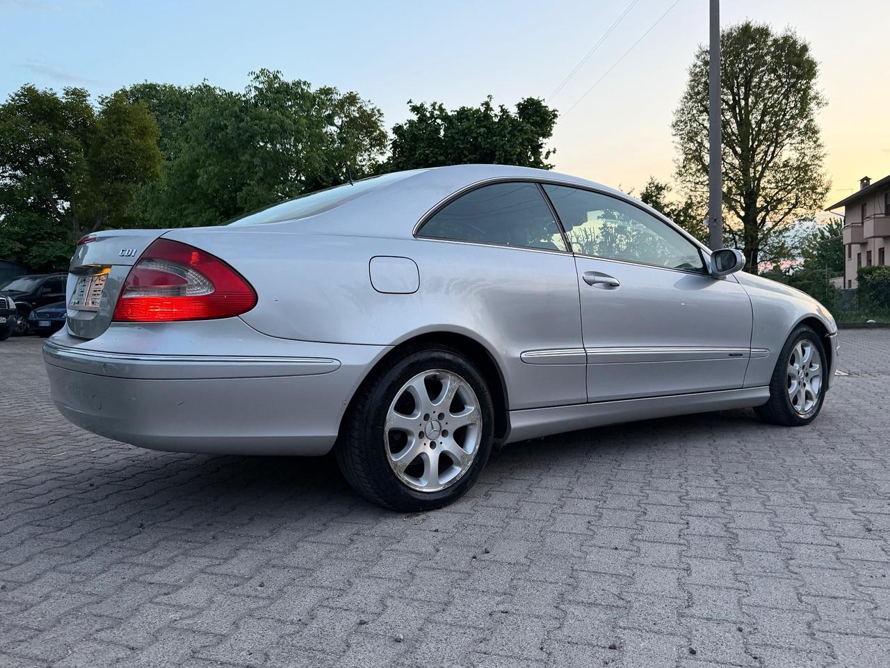 Mercedes-benz CLK 270 cdi elegance