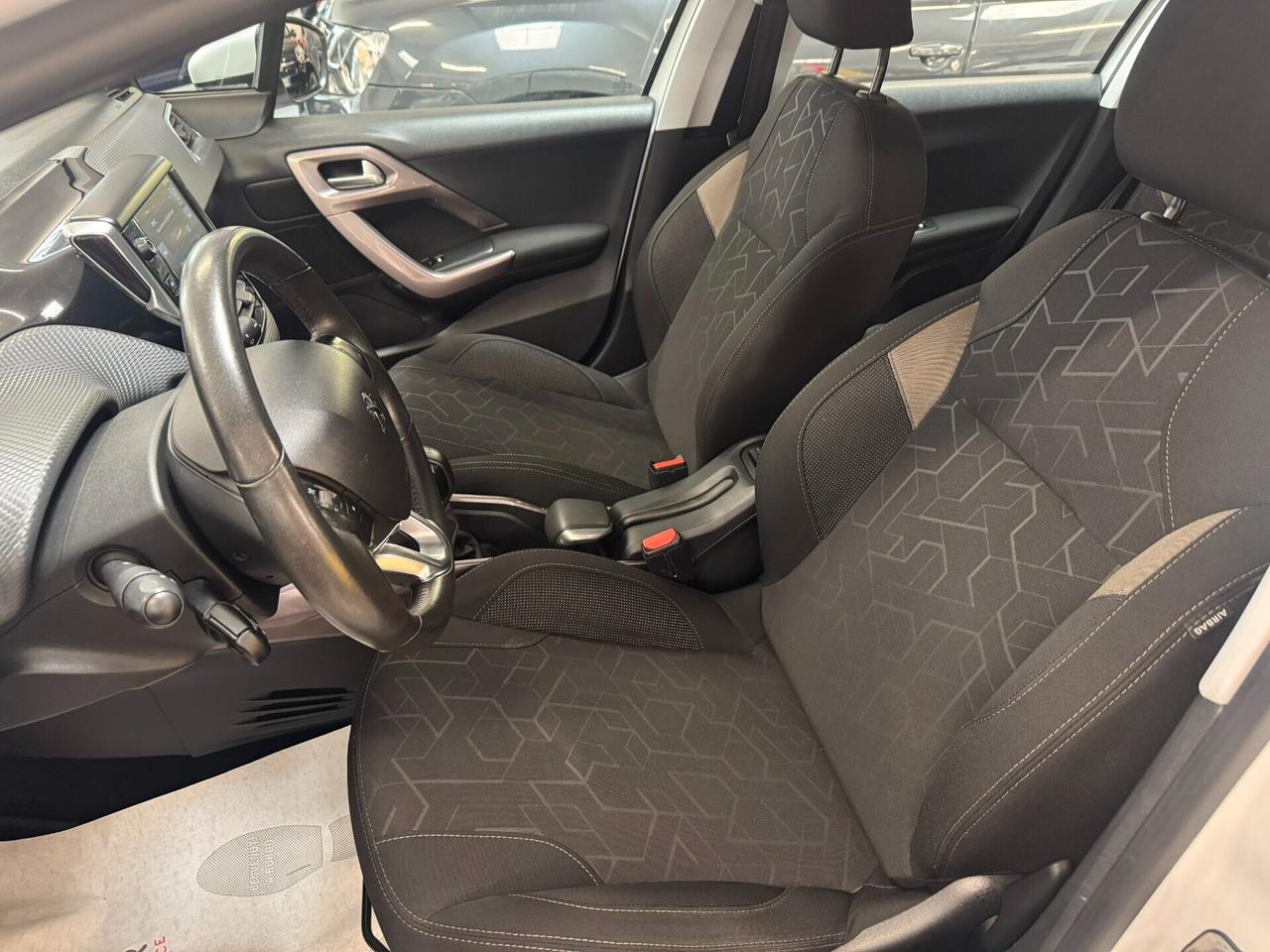 Peugeot 2008 PureTech 82 Active