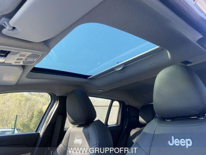 Jeep Avenger 1.2 Turbo 110 CV MHEV Summit