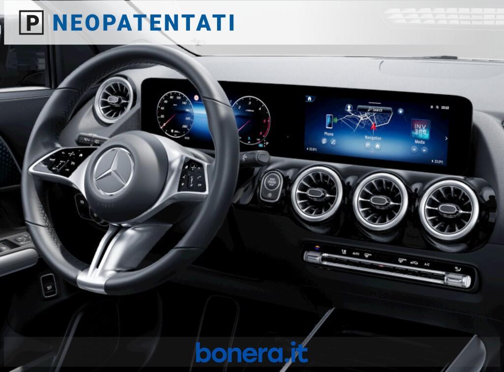 Mercedes GLA 180 180 D Progressive Advanced Plus 8G-DCT