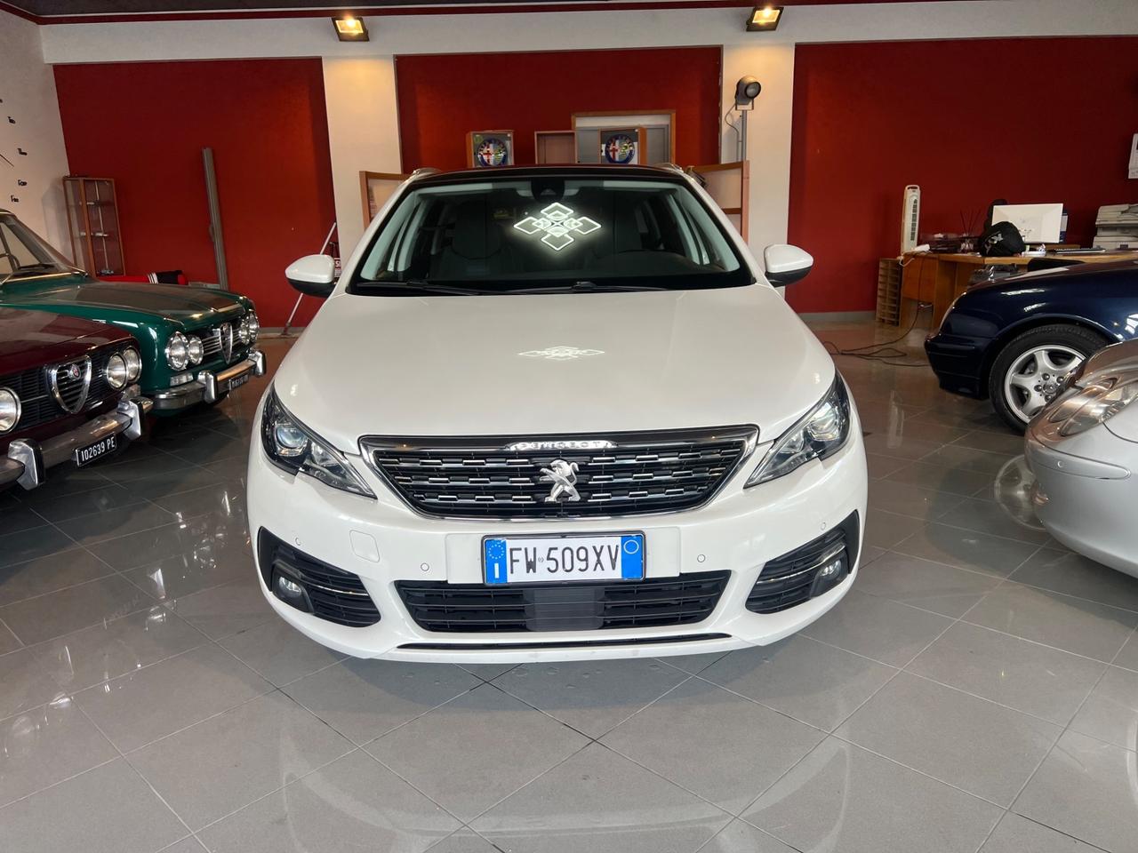Peugeot 308 BlueHDi 130 S&S SW Business
