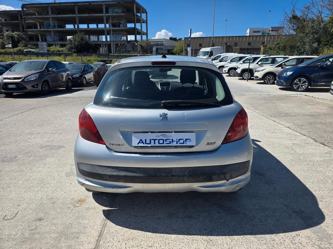 Peugeot 207 1.4 HDi 70CV 5p. XT