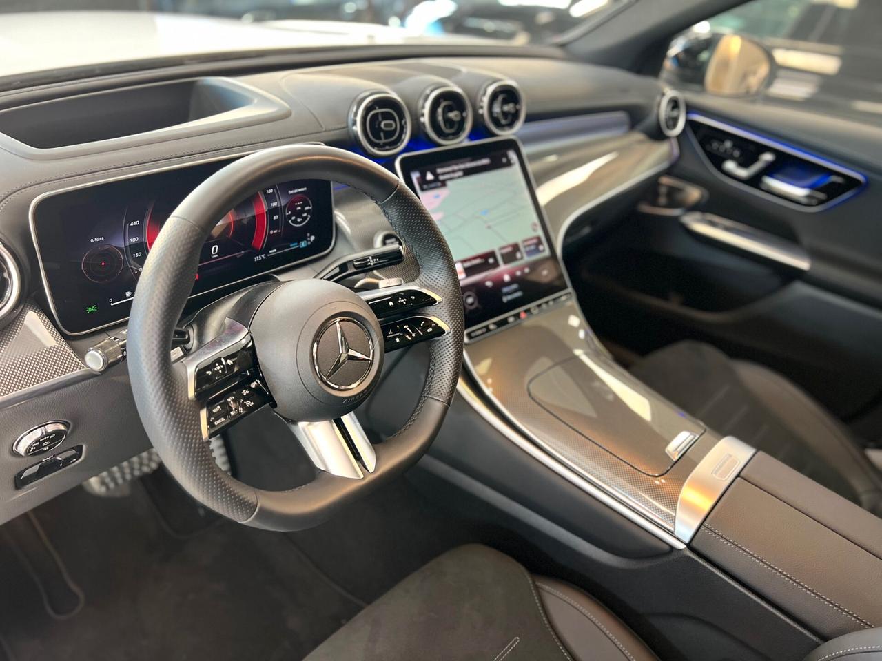 MERCEDES GLC 220 D COUPE PANO AMG