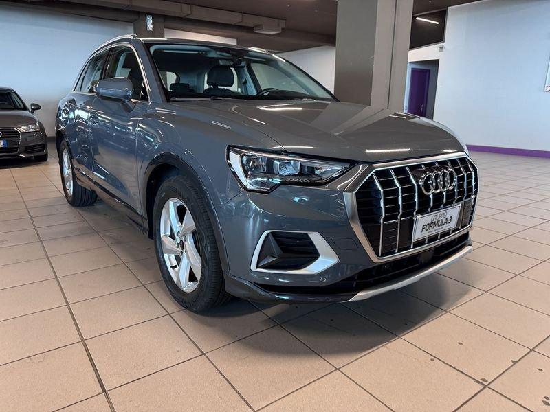 Audi Q3 35 TDI Business Plus