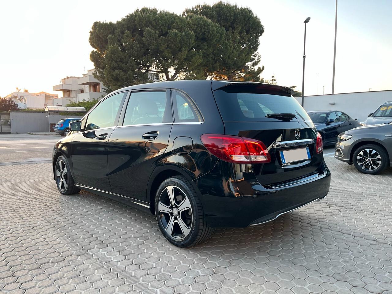 Mercedes-benz Classe B (T246/242) 180 d Business 1.5 110cv